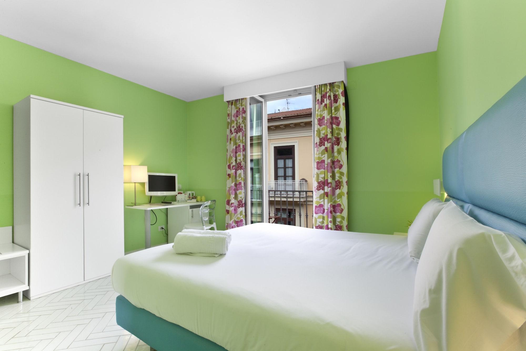 Palazzo Tasso Bed & Breakfast Sorrento Exterior photo