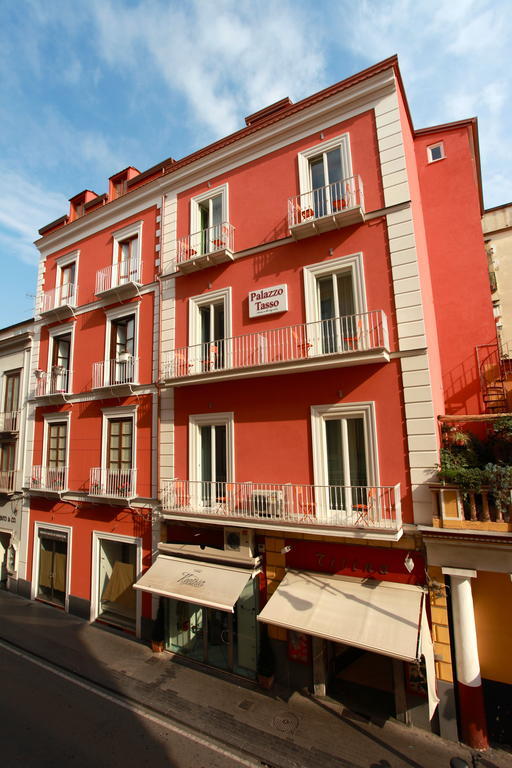Palazzo Tasso Bed & Breakfast Sorrento Exterior photo